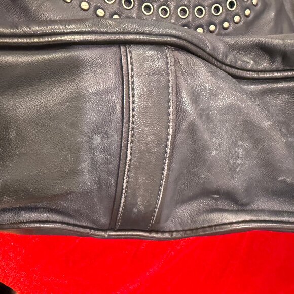 MARC JACOBS BLACK LEATHER GUNMETAL BUCKLE AND BUTTONHOLE HOBO BAG LARGE - Picture 11 of 16